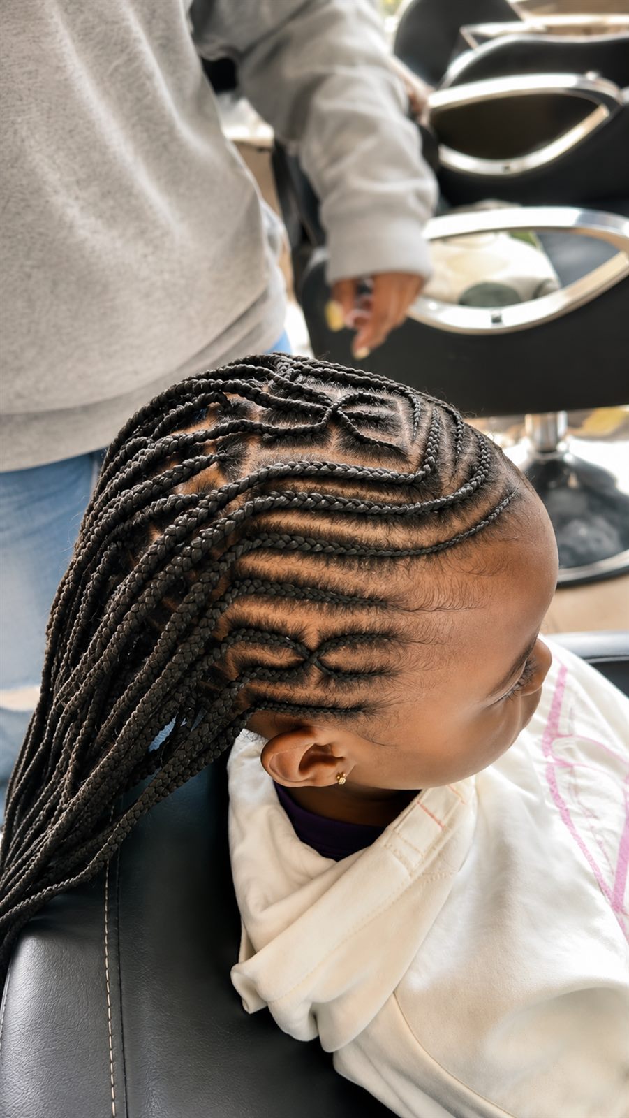 Client with detailed braided style